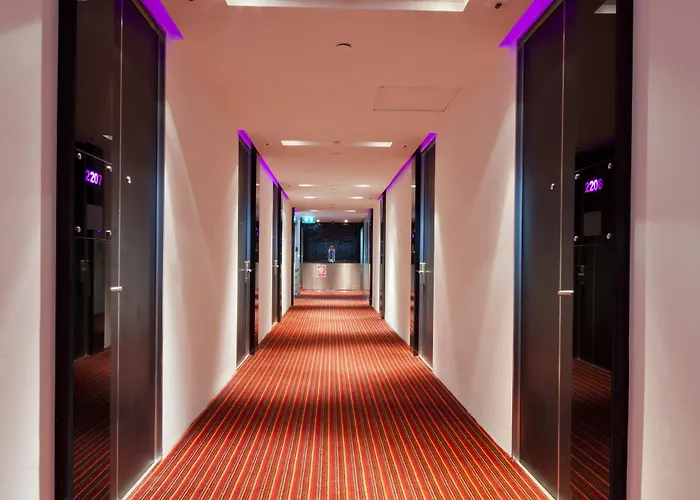 Trinity Silom 3*